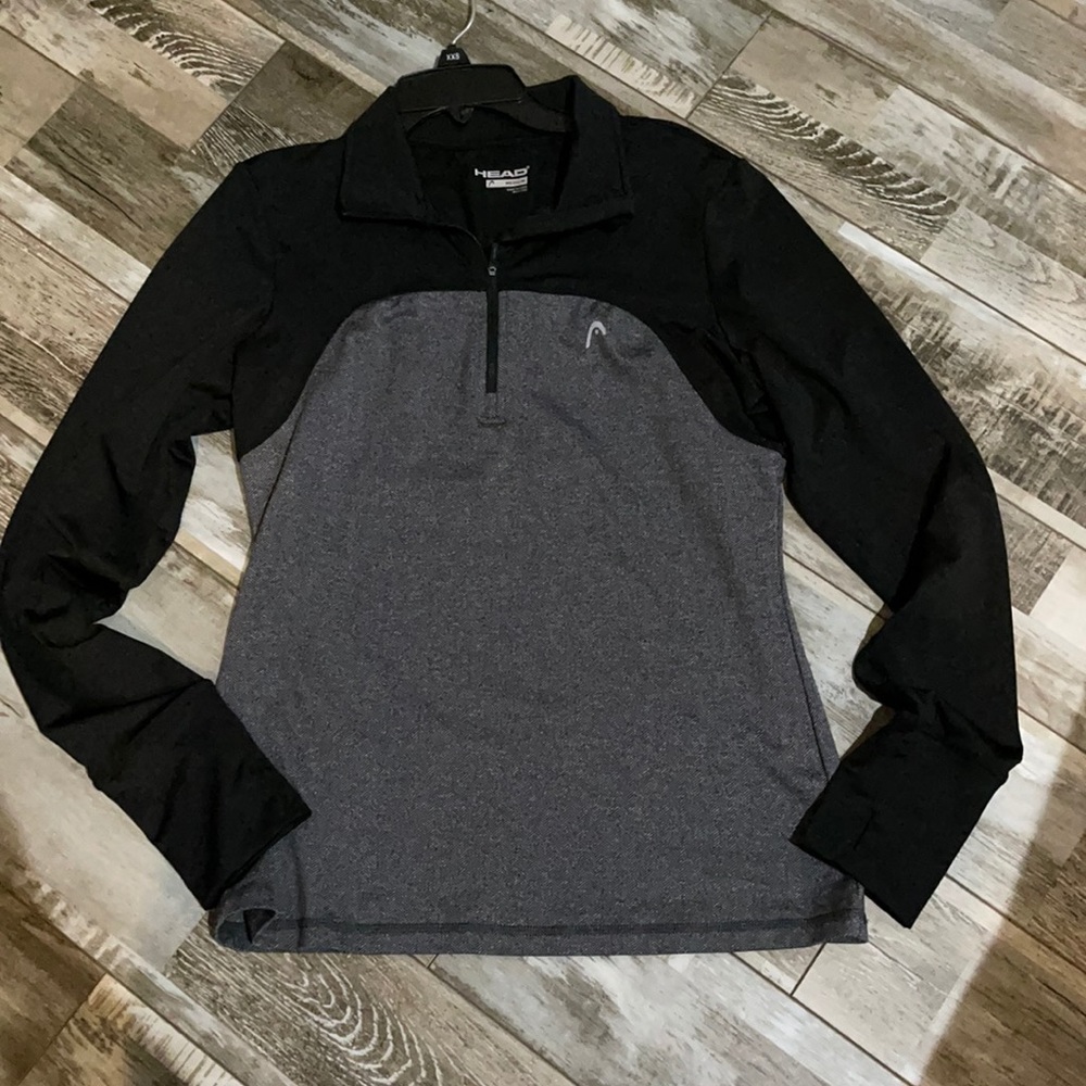 Athletic pullover